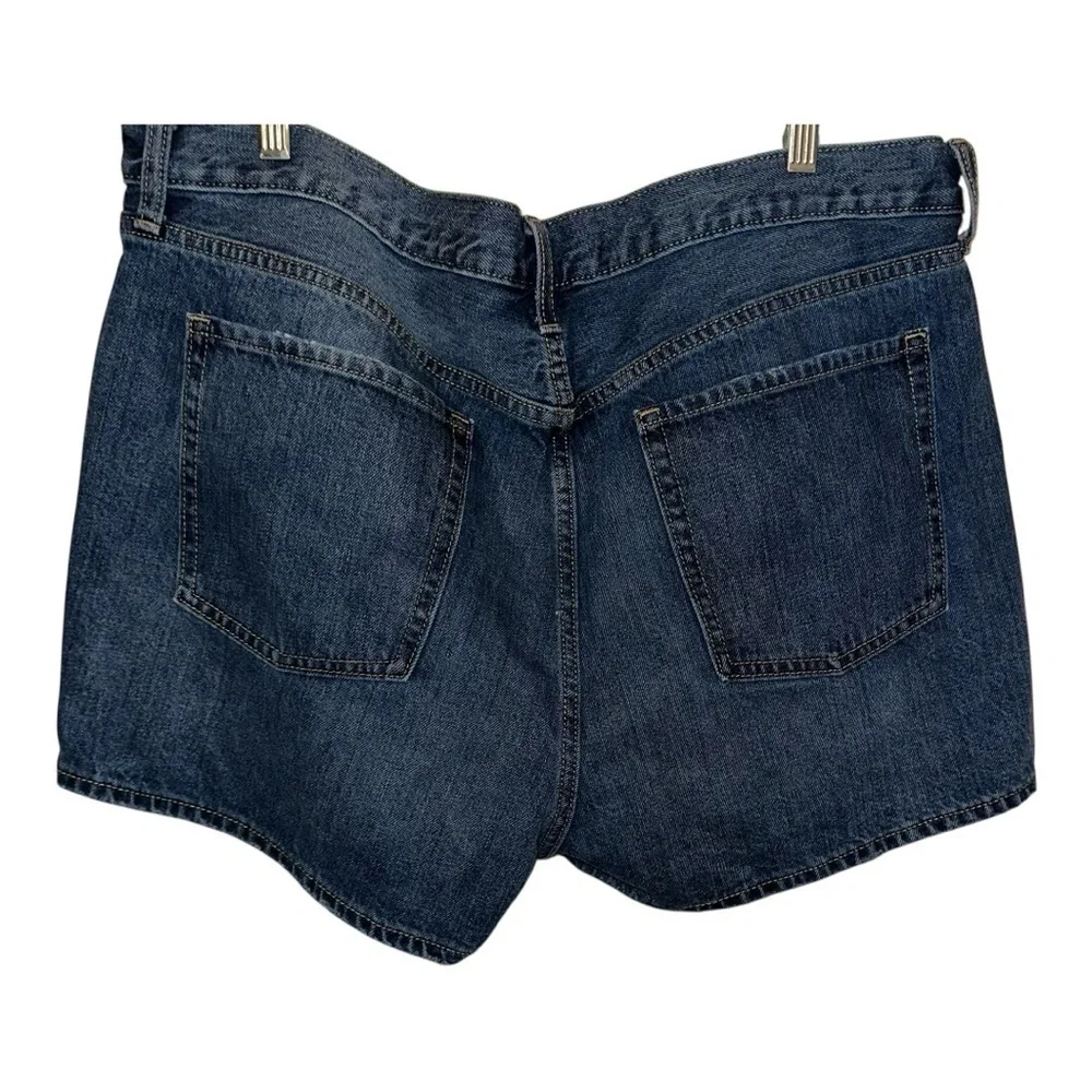 Old Navy stylish dark